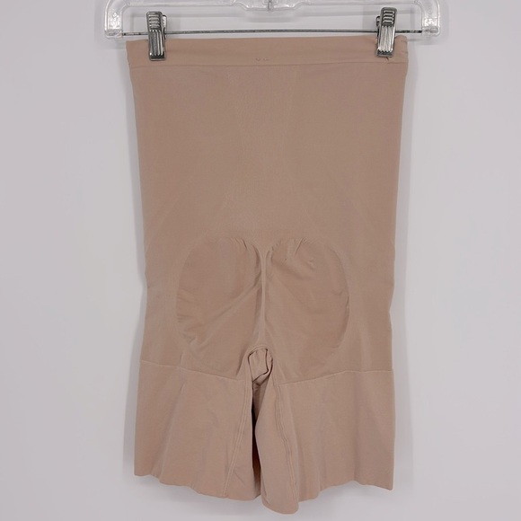 SPANX Oncore Sculpting High-Waisted Mid-Thigh Short Women’s Size Large Nude NWT! - Picture 14 of 15